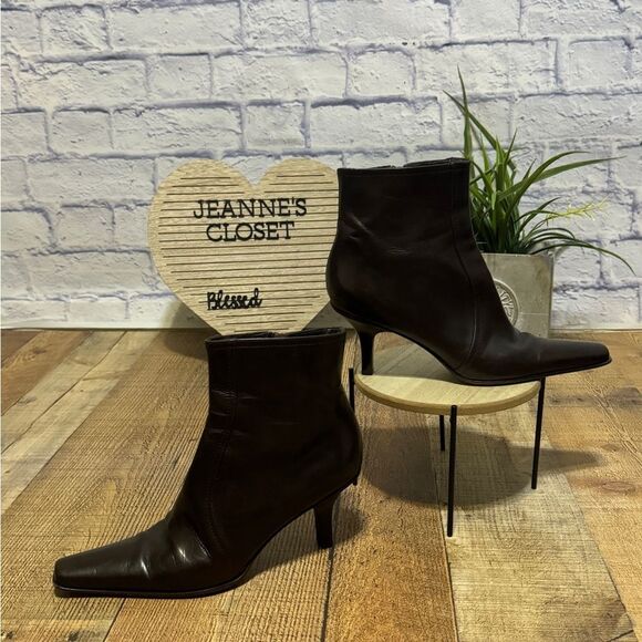 Via Spiga Leather Boots Size 8M square toe kitten heel - Picture 1 of 10